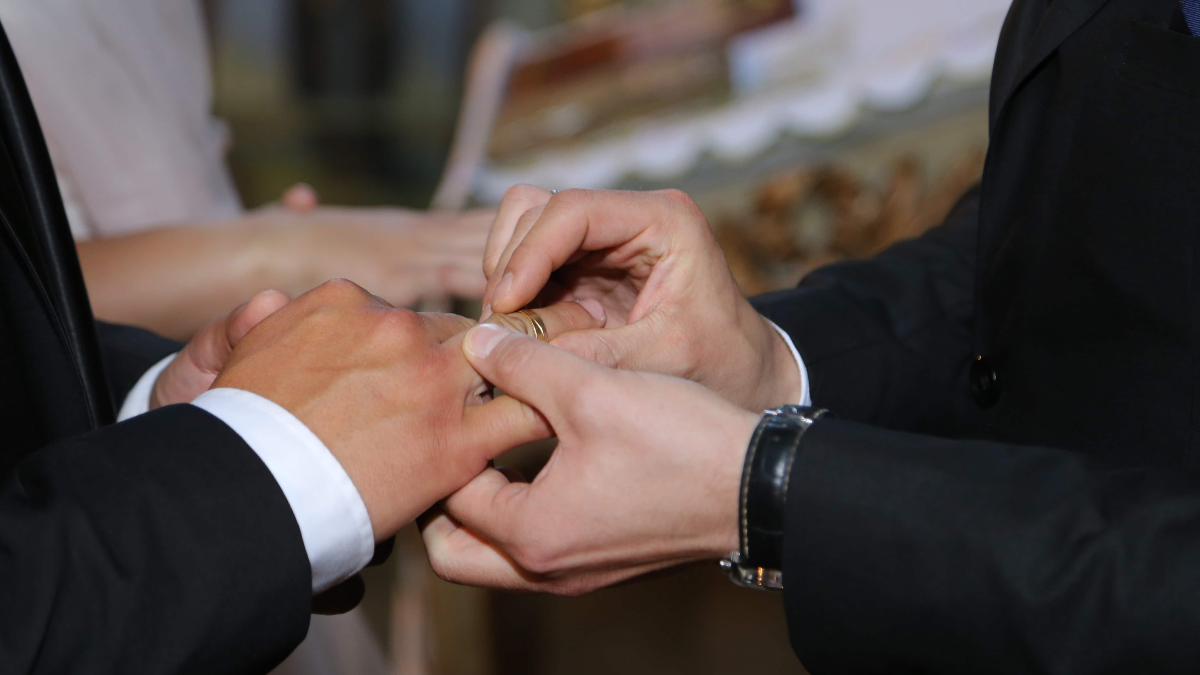 Poland begins recognizing foreign same-sex unions despite constitutional dispute